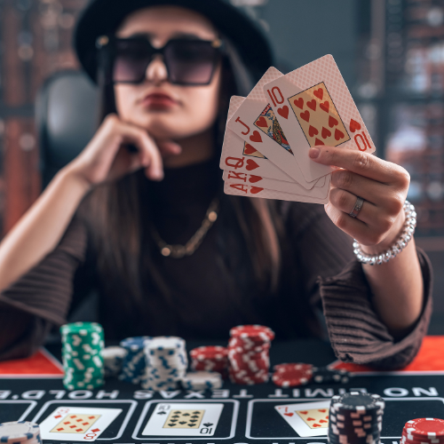 リングゲーム 時間無制限でポーカーを楽しむ様子